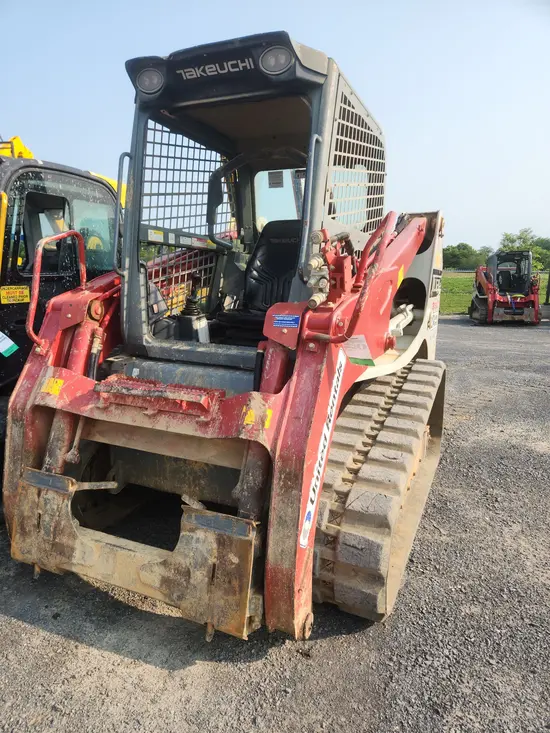 2019 Takeuchi TL12R2-R Track Loader
