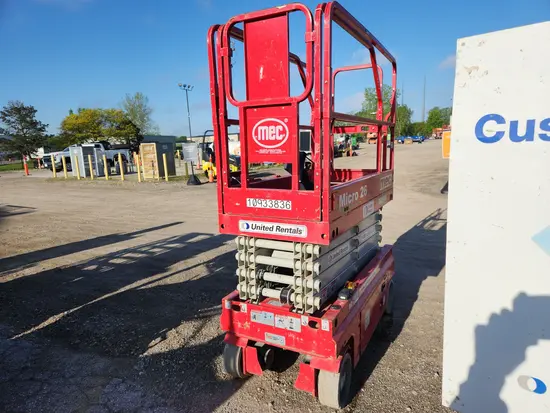 2019 MEC MICRO 26 Scissor Lift