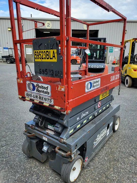 2018 Skyjack SJIII3219 Scissor Lift