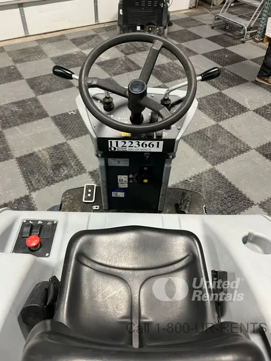 2021 Clarke SW4000 Sweeper