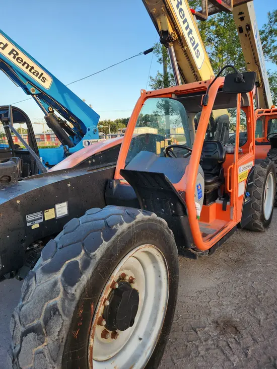 2017 JLG 642 Forklift