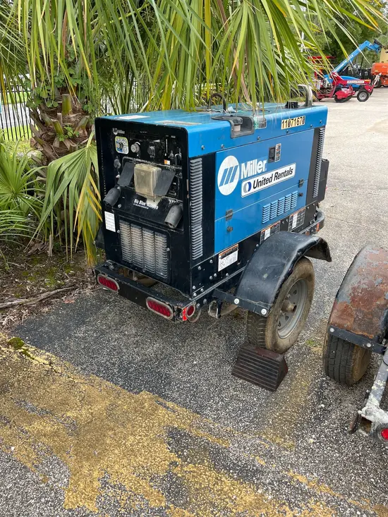 2020 Miller Welders BIG BLUE 400PRO Welder