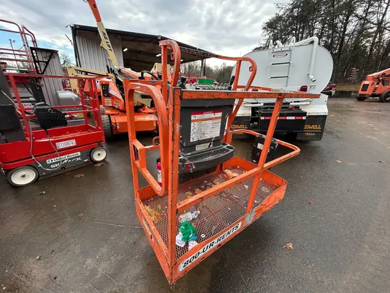2016 JLG E450AJ Articulating Boom Lift