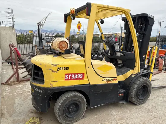 2018 HYSTER H90FT Warehouse Forklift