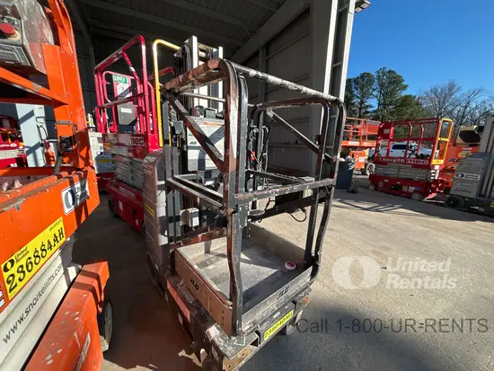2019 JLG 20MVL Self-Propelled One-Person Lift