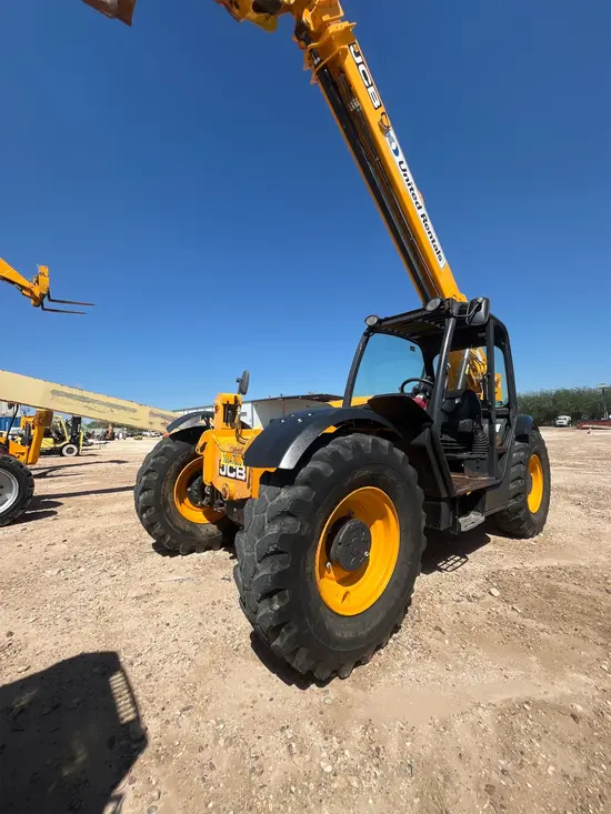 2017 JCB 509-42 Forklift