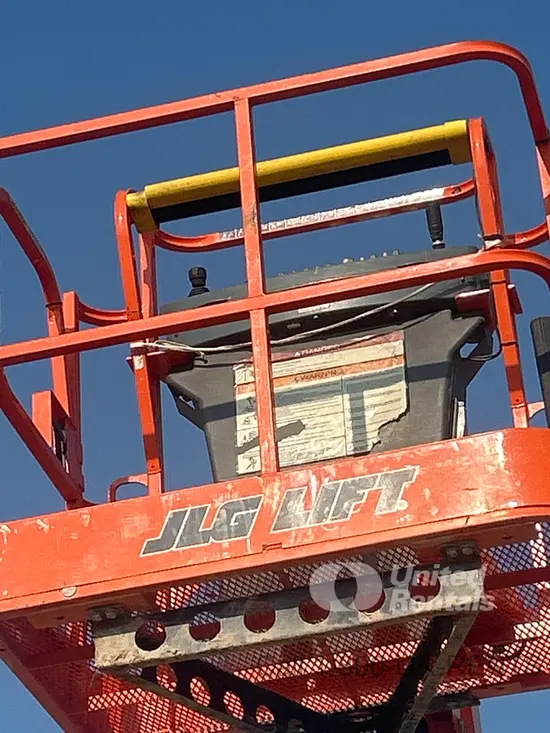 2018 JLG E450AJ Articulating Boom Lift