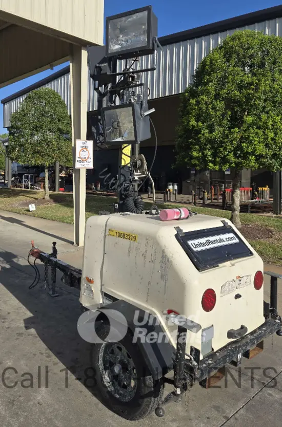 2017 Terex RL4V2 Portable Light Tower