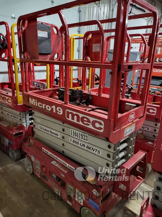 2020 MEC MICRO 19 Scissor Lift
