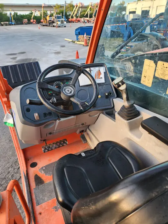 2017 JLG 642 Forklift