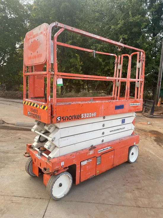 2019 Snorkel S3226E Scissor Lift