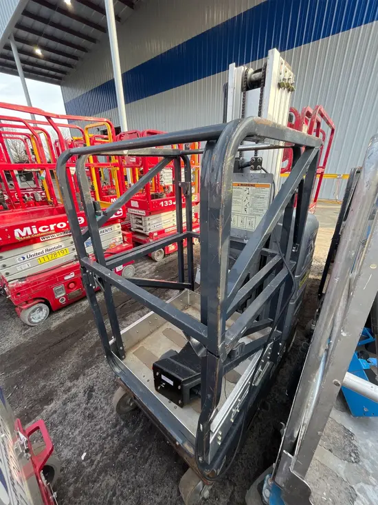 2018 JLG 20MVL Self-Propelled One-Person Lift