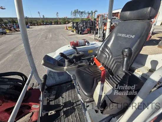 2019 Takeuchi TB250-2 Mini Excavator