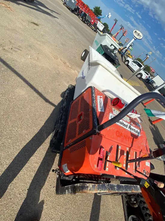 2021 Canycom SC75H