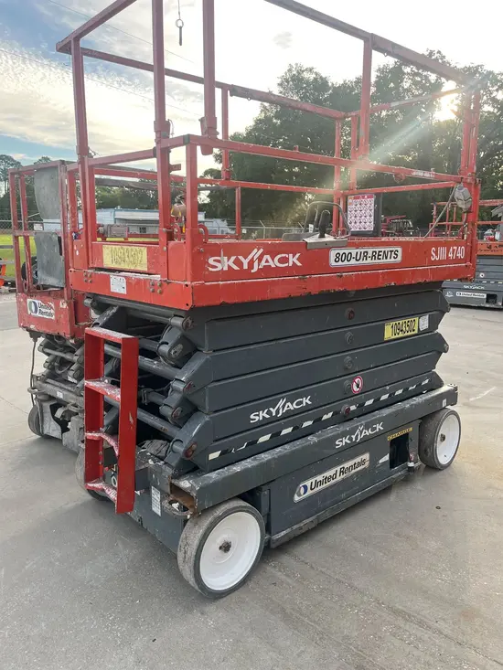 2019 Skyjack SJIII4740 Scissor Lift