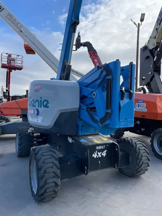2017 Genie Z-62/40 Articulating Boom Lift