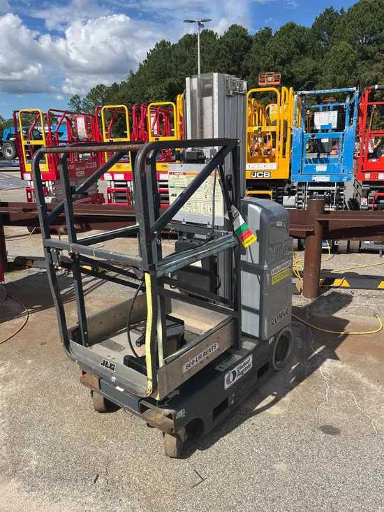 2018 JLG 20MVL Self-Propelled One-Person Lift