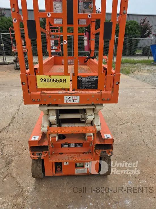 2021 Snorkel S3219E Scissor Lift