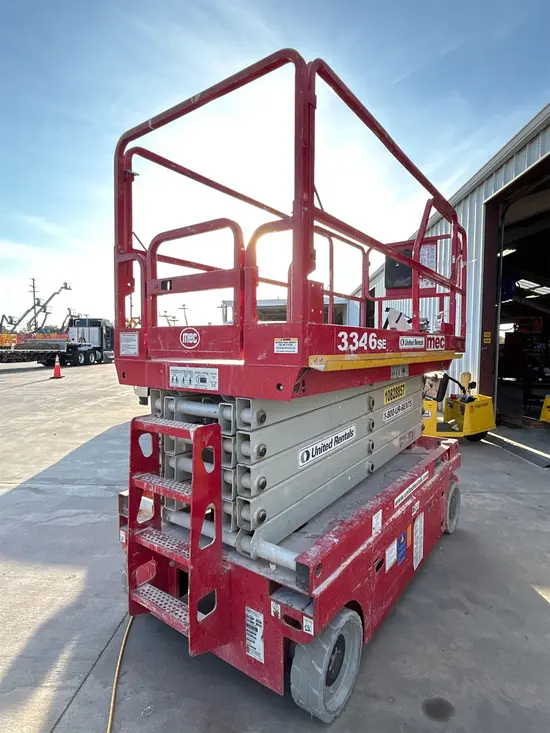 2018 MEC 3346SE Scissor Lift