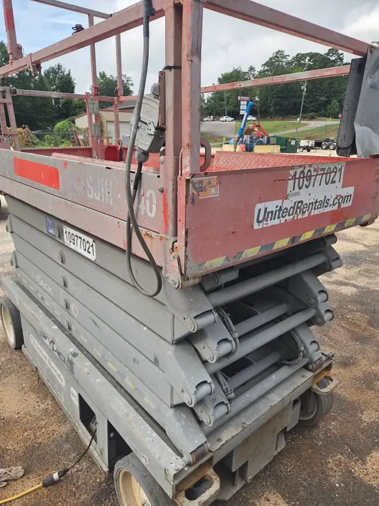 2019 Skyjack SJIII4740 Scissor Lift