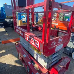 2018 MEC 1330SE Scissor Lift