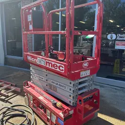 2019 MEC MICRO 19 Scissor Lift
