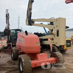 2017 JLG 450AJ Articulating Boom Lift