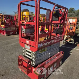 2019 MEC MICRO 19 Scissor Lift