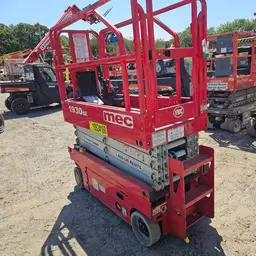 2017 MEC 1930SE Scissor Lift