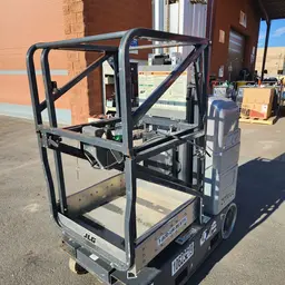 2017 JLG 20MVL Self-Propelled One-Person Lift