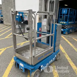 2018 Genie GR-20 Self-Propelled One-Person Lift