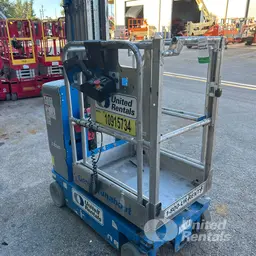 2019 Genie GR-20 Self-Propelled One-Person Lift
