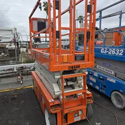 2018 Snorkel S3226E Scissor Lift