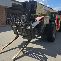 2018 JLG 1055 Forklift