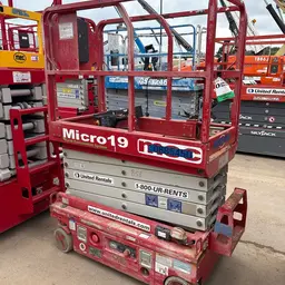 2019 MEC MICRO 19 Scissor Lift