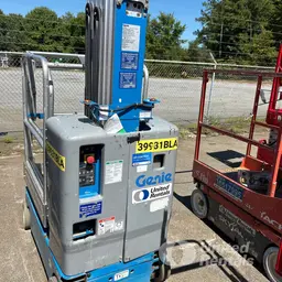 2016 Genie GR-20 Self-Propelled One-Person Lift