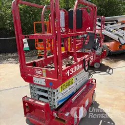 2017 MEC 1330SE Scissor Lift