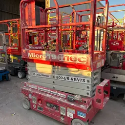 2019 MEC MICRO 19 Scissor Lift