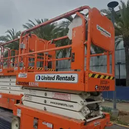2018 Snorkel S3219E Scissor Lift