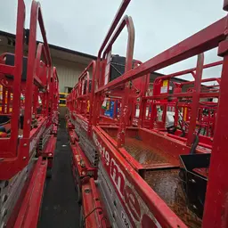 2019 MEC MICRO 19 Scissor Lift