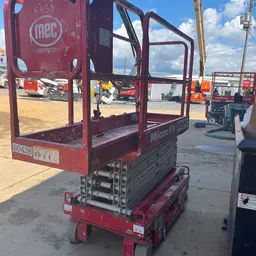 2018 MEC MICRO 19 Scissor Lift
