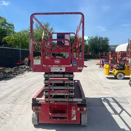 2017 MEC 3346SE Scissor Lift