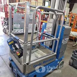 2017 Genie GR-20 Self-Propelled One-Person Lift