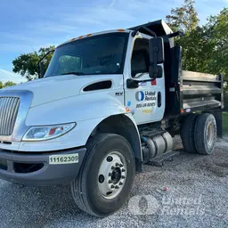 2020 International MV607 Truck