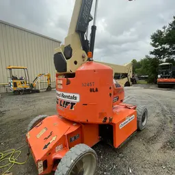 2016 JLG E400AJPN Articulating Boom Lift