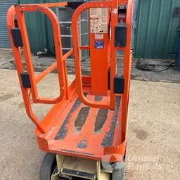 2020 JLG 1230ES Self-Propelled One-Person Lift