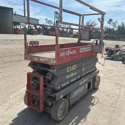 2018 Skyjack SJIII3226 Scissor Lift