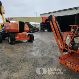 2018 JLG 800AJ Articulating Boom Lift