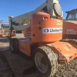 2017 JLG E450AJ Articulating Boom Lift