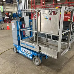 2018 Genie GR-20 Self-Propelled One-Person Lift